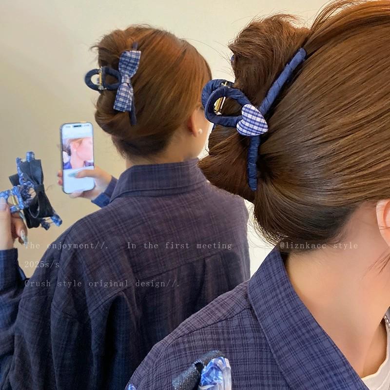 Korean Polka Dot Bow Claw Hair Clip - High-End Cloud Bubble Design for Women