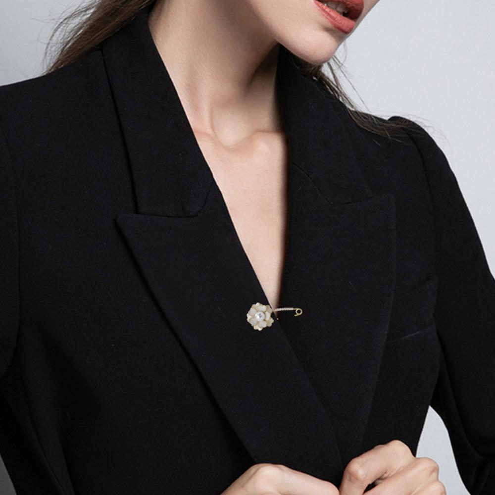 Senior Brooches Flower Leaf Brooch Pins for Women Suit Pendant Fashion Brooches Jewelry