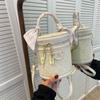 High-end Light Luxury Small Fragrant Bags Bucket Bag Silk Scarf Retro Modern Shoulder Messenger Handbag Small Square Bag