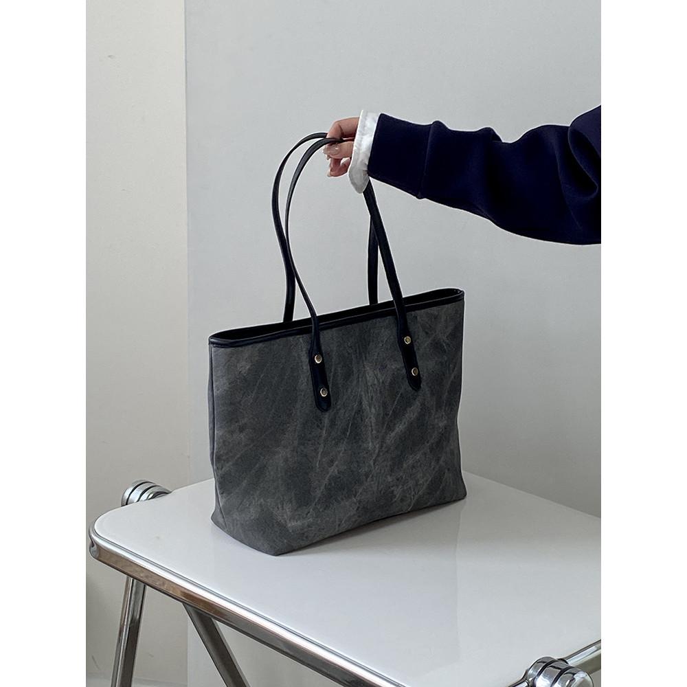 Ielgy All-Match Class Commuter Large-Capacity Shoulder Tote Bag
