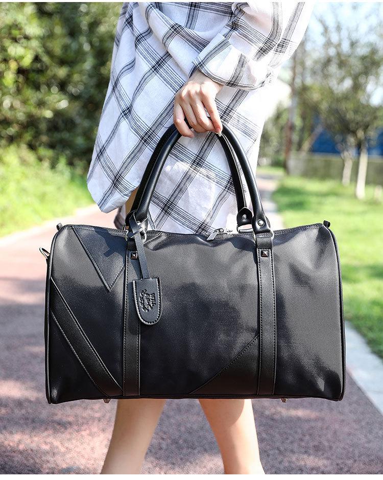 Men's Large Capacity Waterproof Lightweight Travel Bag