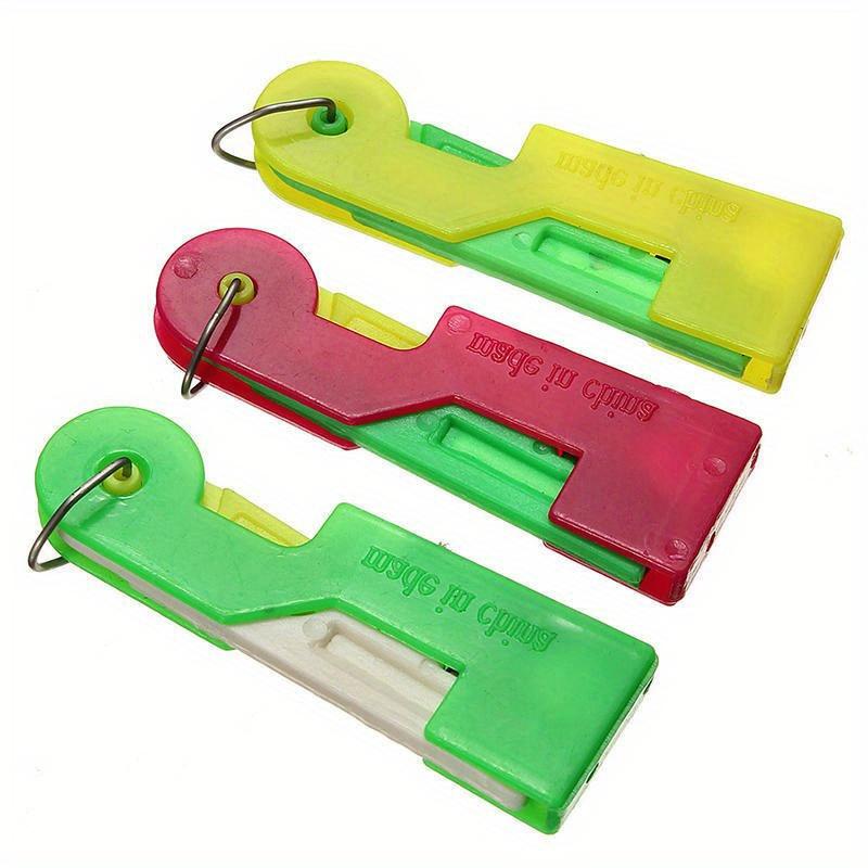 5pcs Random Color Elderly Convenient Automatic Sewing Needle Threader Thread Guide Tool AA8274