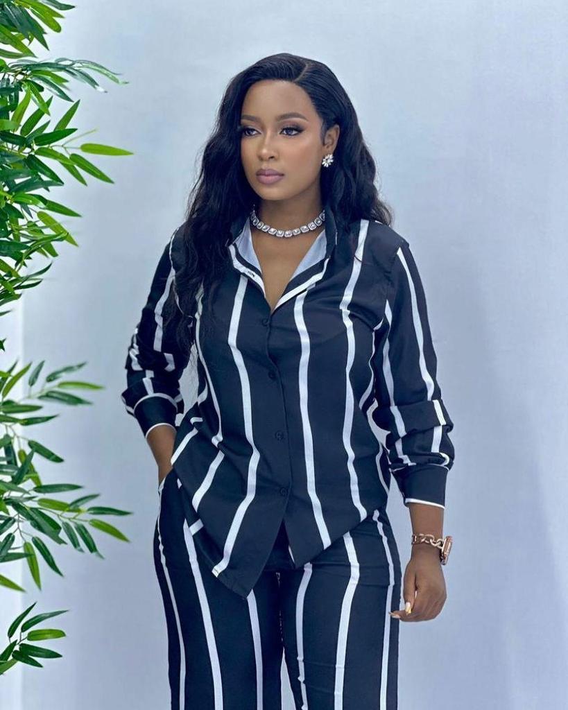 2024 Women's European and American Fashion Long-Sleeved Casual Suits for Spring & Autumn