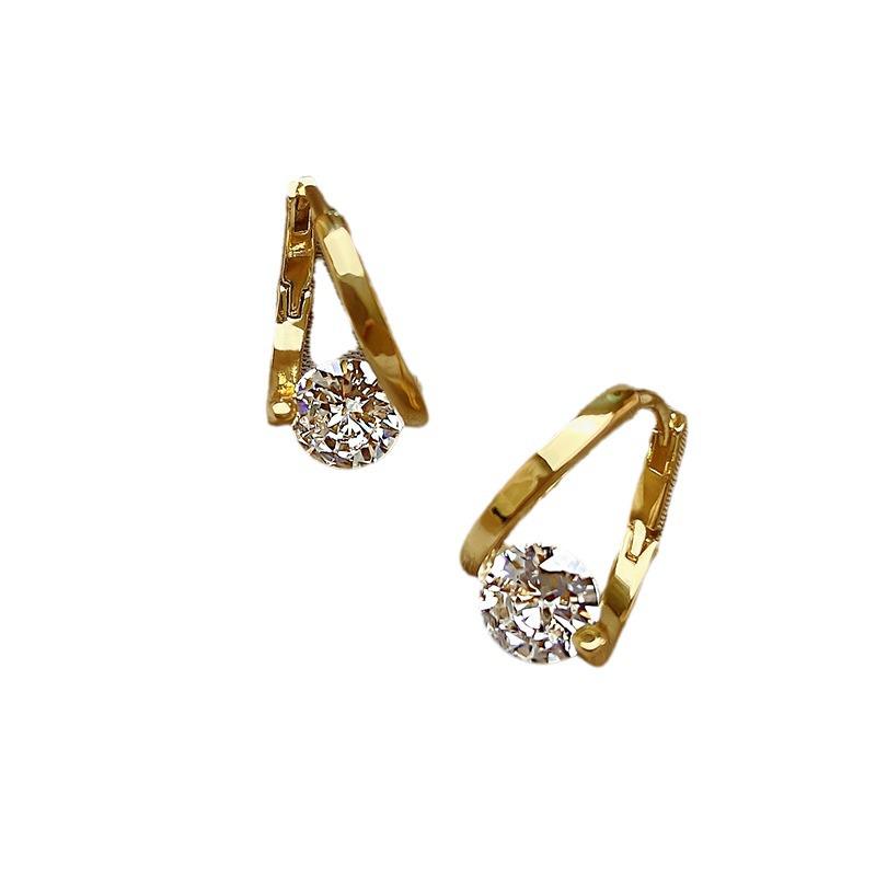Серьги с микроинкрустацией из корейского геометрического циркония: Универсальные, элегантные, женские застежки-пряжки для ушей