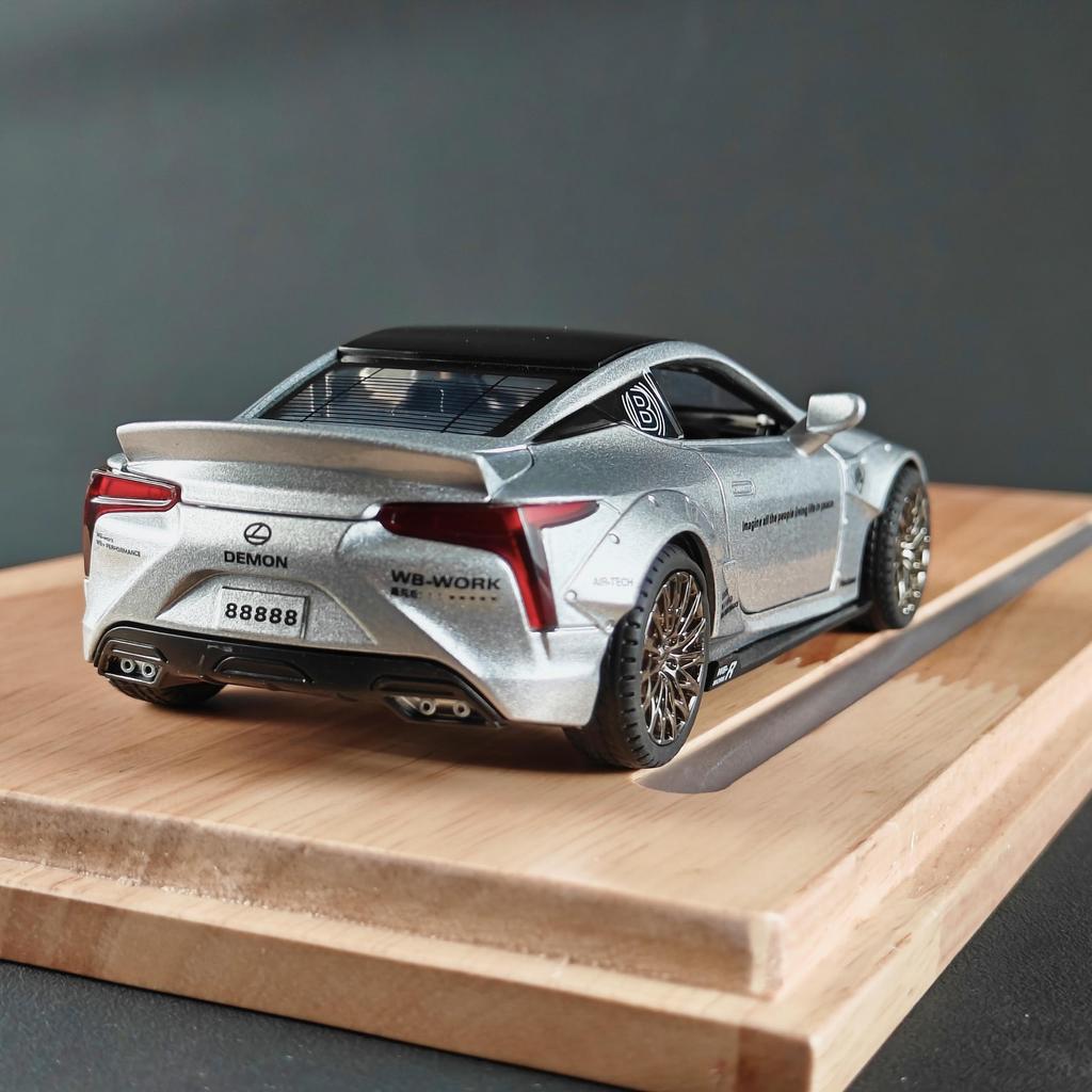 1:32 LEXUS LC500 Sports Vehicle Alloy Diecast Model Computer Desktop Ornaments Collections For Your Boyfriend On Valentine's Day