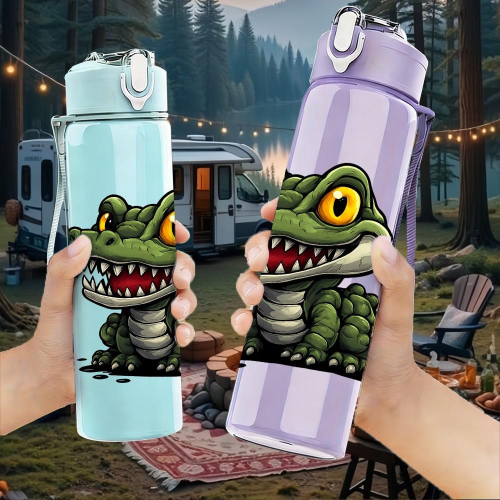 1PC Green Crocodile Wild Animal Pattern 750ml Color Plastic Sports Water Bottle Leakproof Flip Straw Lid Suitable for Sports Office Home Use