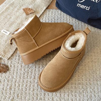 Женские зимние ботинки на толстой подошве с внутренней платформой, новинка 2025 года, утепленные, водонепроницаемые и нескользящие короткие хлопковые ботинки-хлебушки