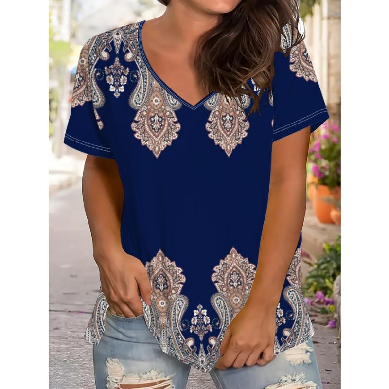 New plus-size printed short-sleeve T-shirt for women, casual V-neck, loose, comfortable, versatile top