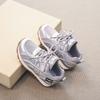 Кроссовки для девочек 2025 весна новые дышащие туфли Повседневные кроссовки для пап для мальчиков Обувь для детей старшего возраста Студенческие кроссовки для бега