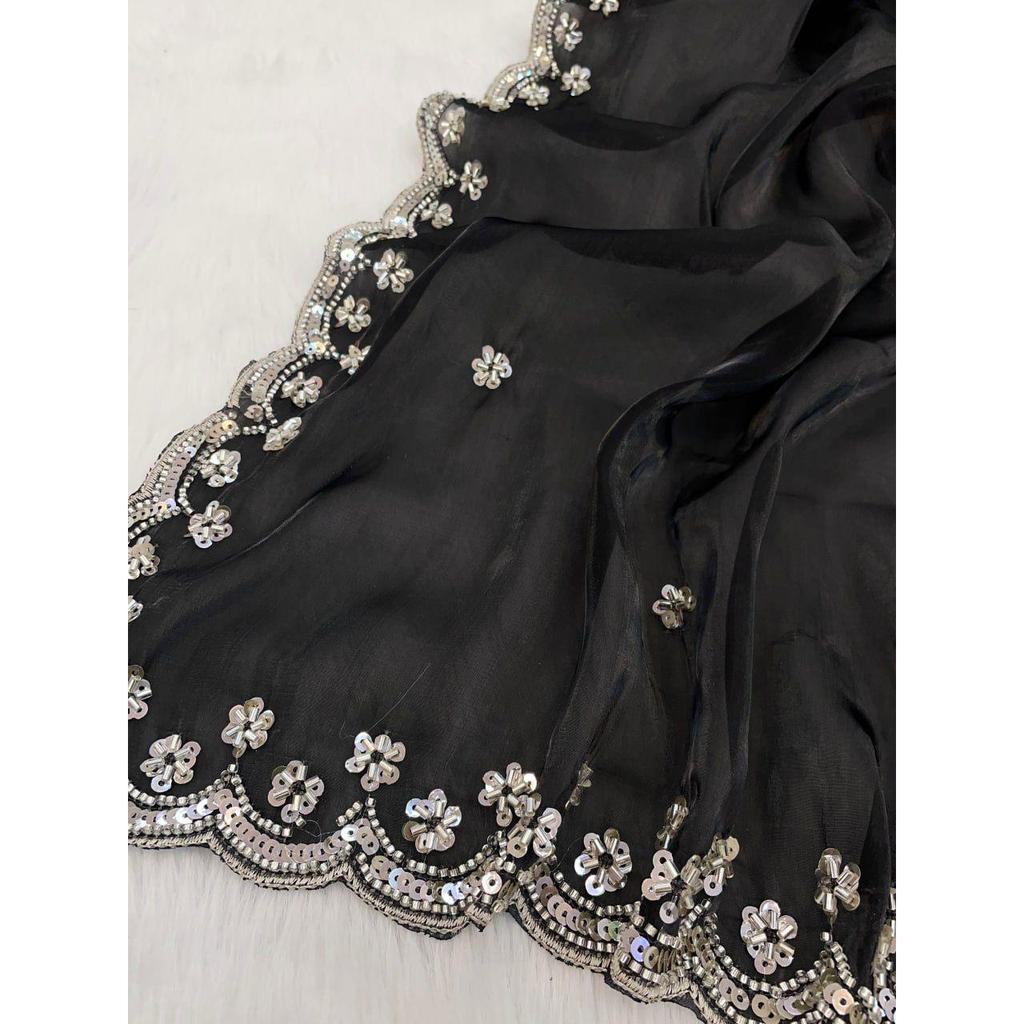 Последнее новое свадебное сари Тяжелая вышивка Настоящий Wal и Moti с пайетками*