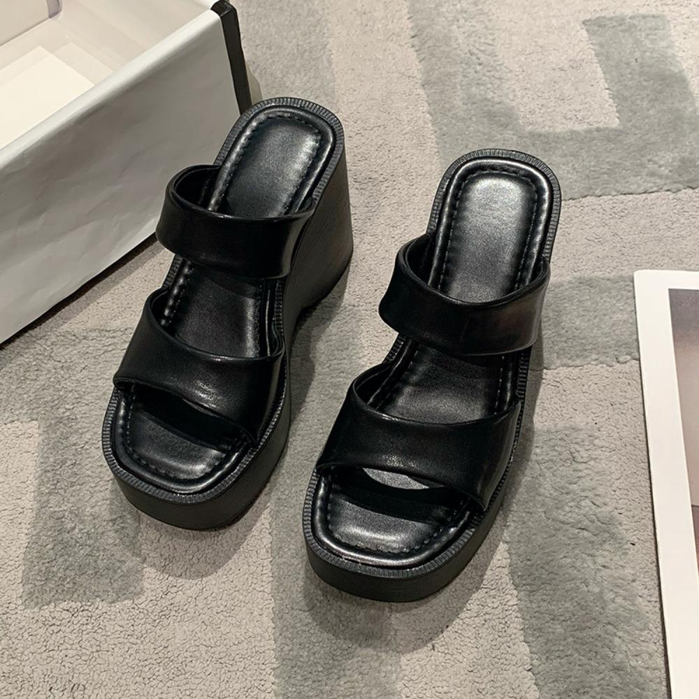 Модные женские тапочки Лето 2024 Новые супер высокие каблуки с наклонным каблуком Удобные простые, модные и повседневные женские тапочки без застежек