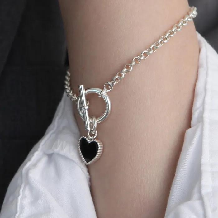 БРАСЛЕТ С СЕРДЕЧКОМ ИЗ ОНИКСА