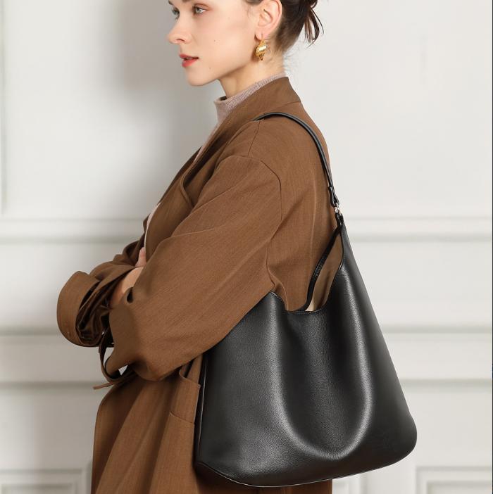 Новая женская сумка-тоут 2025