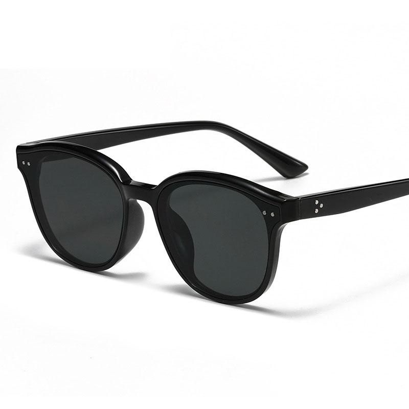 New Arrival Fashion Women's Style Sunglasses Cool Fashionable UV 400 Shielding Sun Glasses for Men Fishing Driving Use Hiking Sun Glass Women