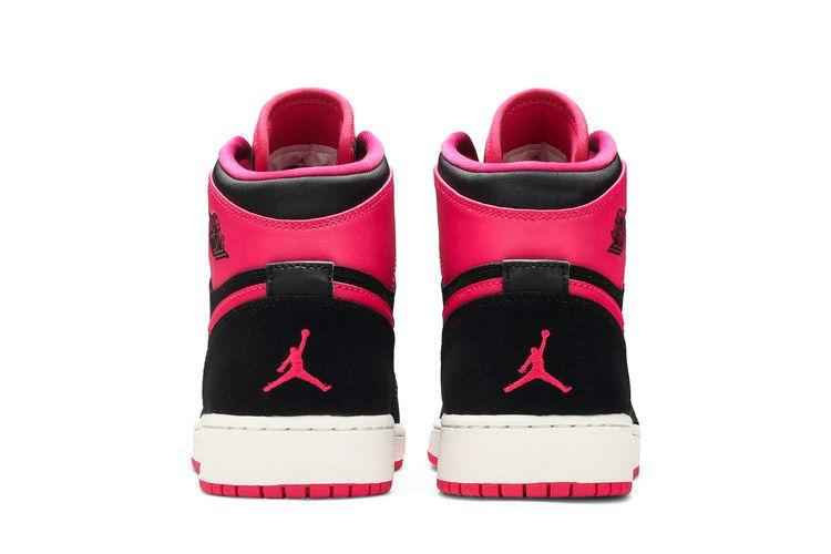 Jordan 1 Retro High Black Vivid Pink (GS) Sneakers