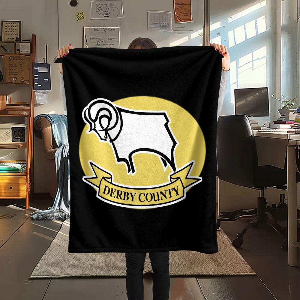 Фланелевое одеяло с принтом логотипа Derby County FC, мягкий плед для спальни и дивана, моющееся, сувениры для футбольных фанатов, отличный подарок.