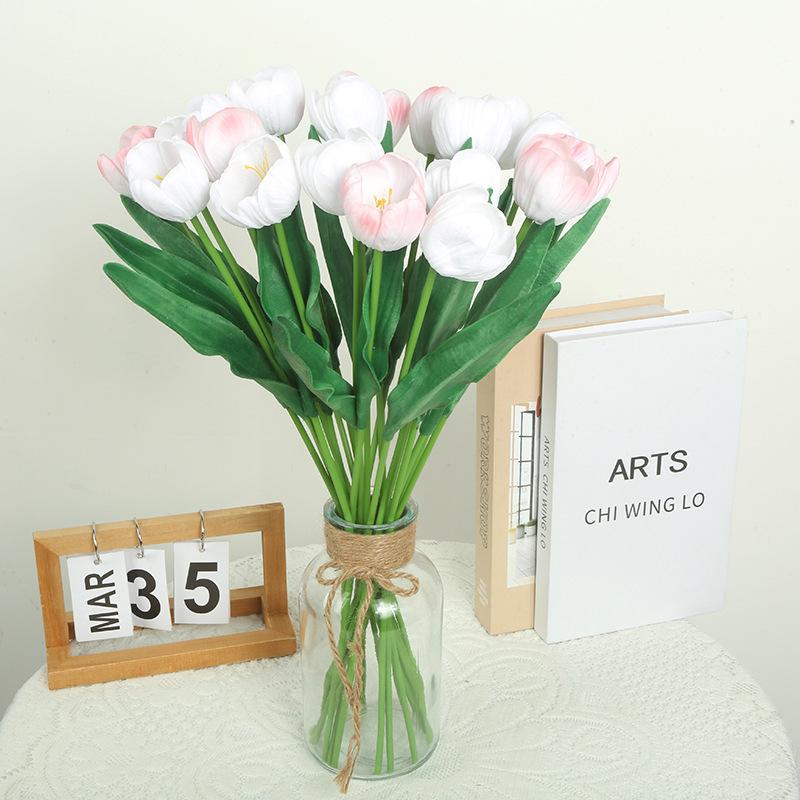 Tulip Simulation Flower Feel Moisturizing Living Room Home Decoration Flower Arrangement Wedding Photography Props Bouquet