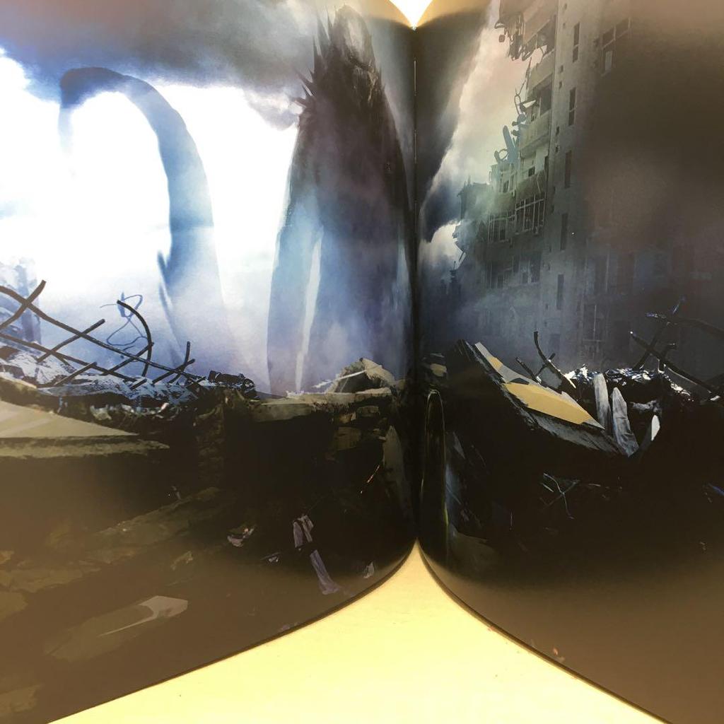 [USED] "Godzilla: King of the Monsters" The Art of Godzilla