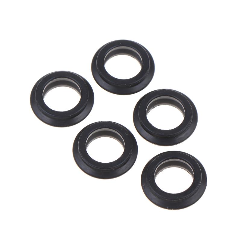 Car Engine Oil Cooler Outlet Pipe Seal for LR030593 Plastic Black Fuel Oil Leak Prevention for Land Rover Auto Parts