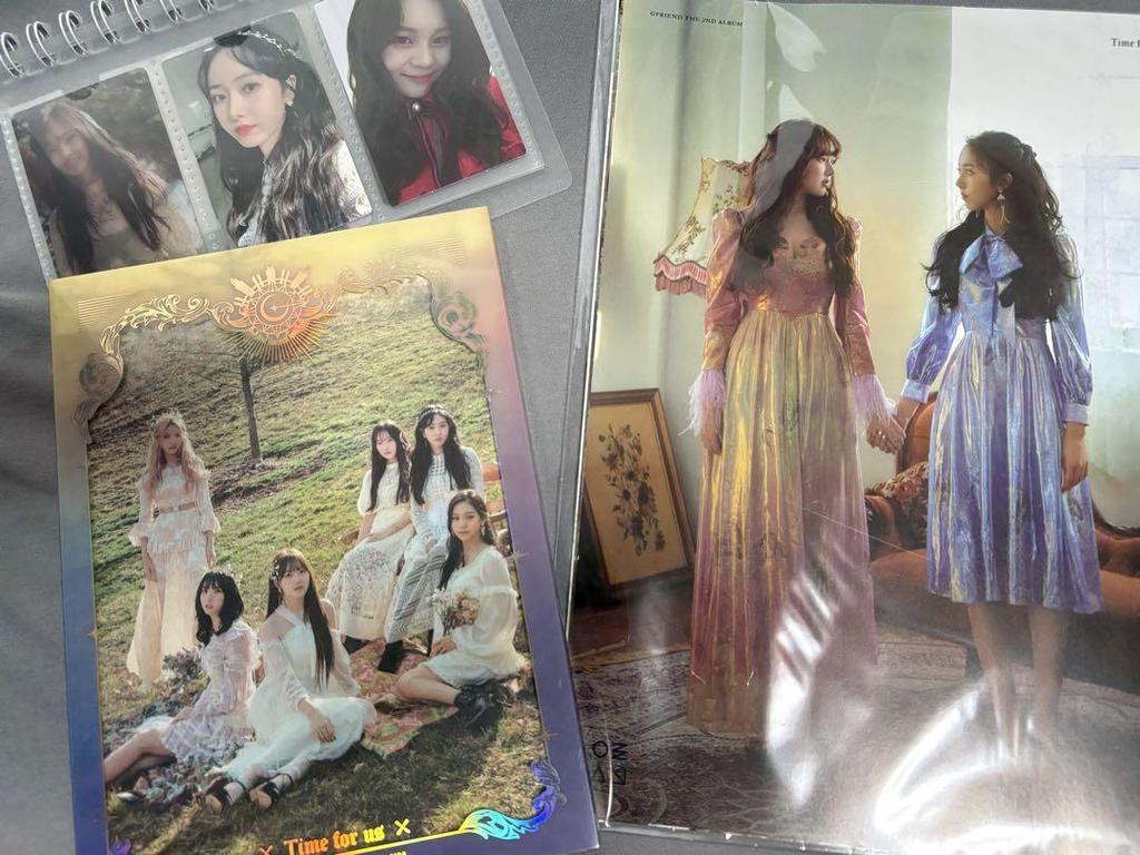 [USED] Mini Poster with Trading Card GFRIEND Time for Us Umji SinB