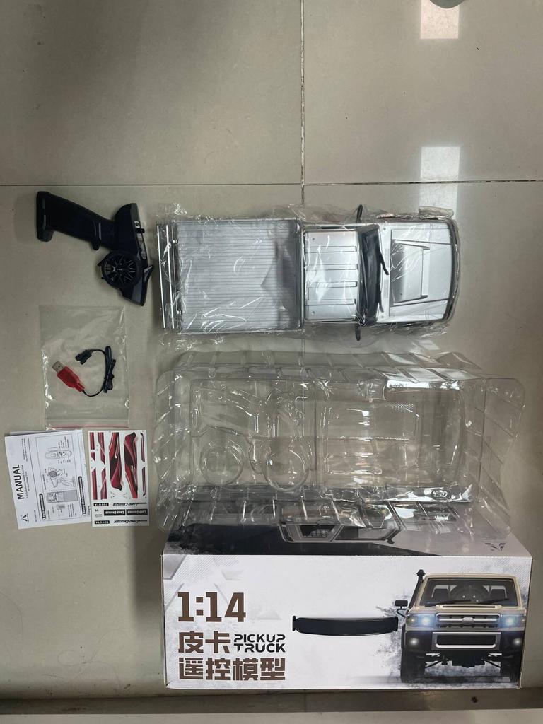 Remote Control Car, 2.4GHz Electric Vehicle with LED Lights, 1:14 Scale Rechargeable Pickup Truck