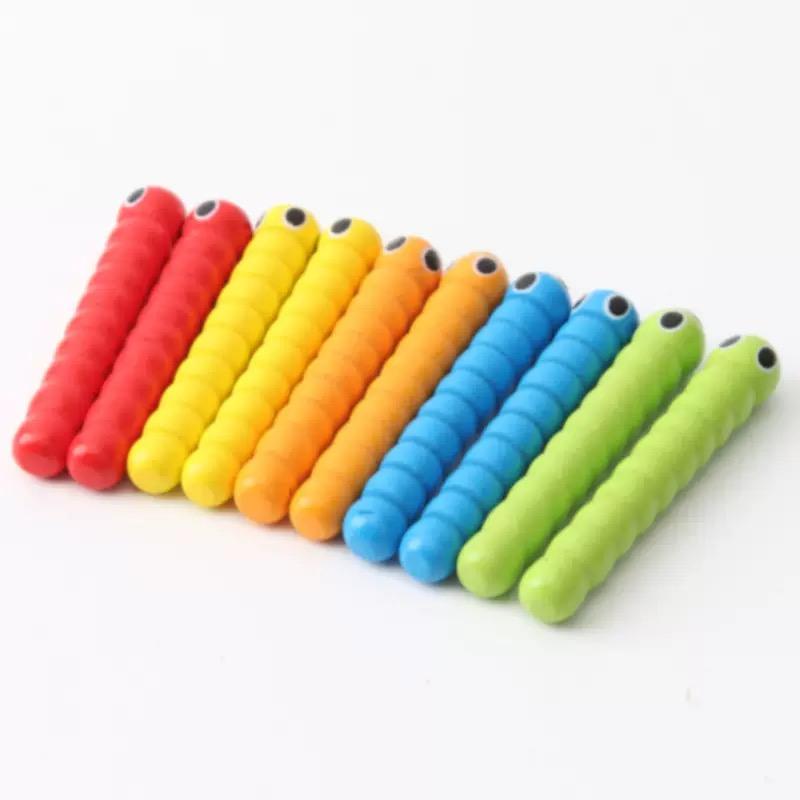 Montessori Educational Wooden Toys Wand Worms For Catch Worm Game Strawberry Grasping Baby Wooden Children Toys Accessories