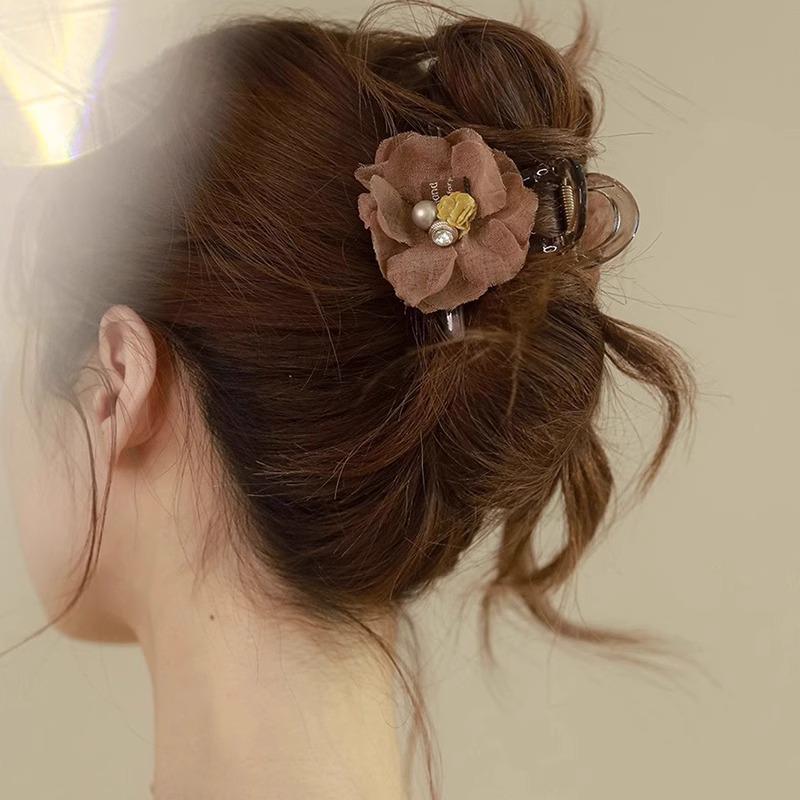 Summer Pearl Flower Women's Hair Claw Clip - Cute Korean Shark Hairpin for Back of Head, Large Size