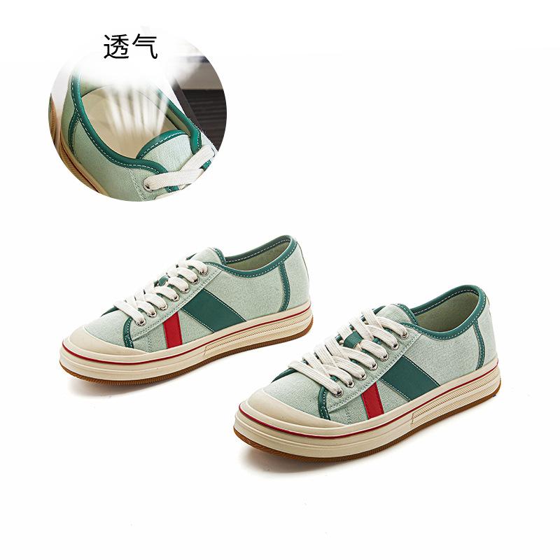 Внутренняя высота увеличивается на 2 см, классические парусиновые туфли, лето 2025, новые повседневные туфли на толстой подошве, подходящие по цвету, универсальные маленькие белые туфли