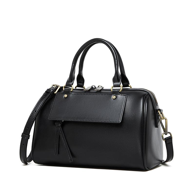 New Winter Genuine Leather Poston Pillow Bag Fashionable Casual Handbag Cowhide One Shoulder Crossbody Bag