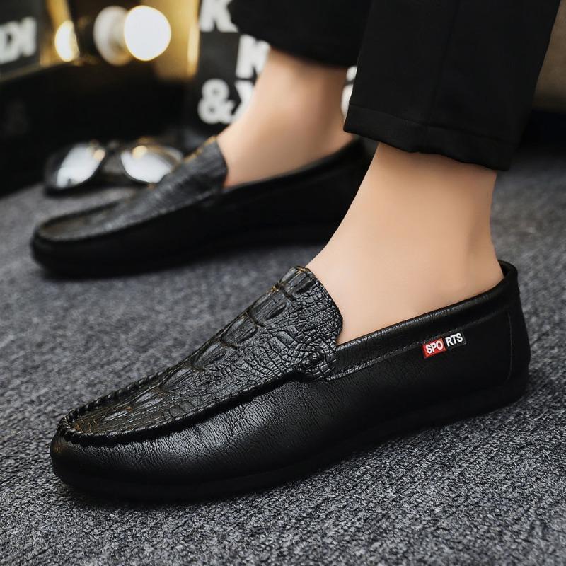 Мужская повседневная обувь на плоской подошве с животным принтом, мужские кожаные туфли с круглым носком, черные лоферы, дизайнерская летняя распродажа 2025, тренд, обычные, для взрослых, из полиуретана