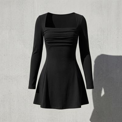 Новая Весна/Лето Женская Мода Простой Черный Платье с Квадратным Вырезом Универсальное Элегантное Платье с Длинным Рукавом Короткое