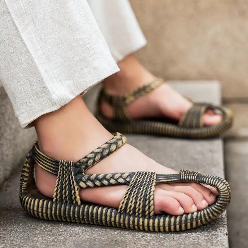 Обувь для мужчин Повседневные мужские сандалии с открытым носком на плоской подошве Новый дизайн 2024 Роскошные дизайнерские нескользящие летние уличные 39 для повседневного использования Стильные Купить