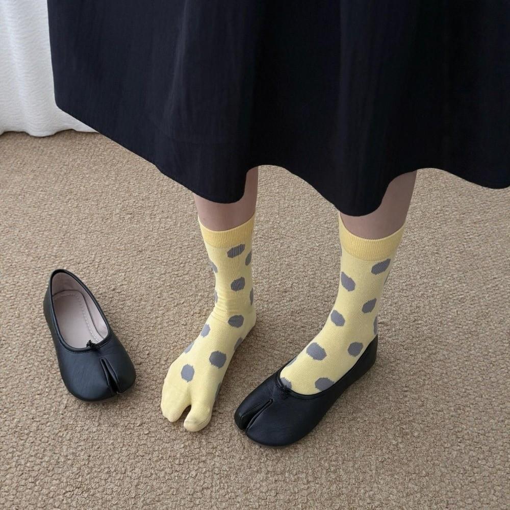 Soft Polka Dot Socks Split Toe Design Toe Socks Kawaii Mid Tube Socks Versatile