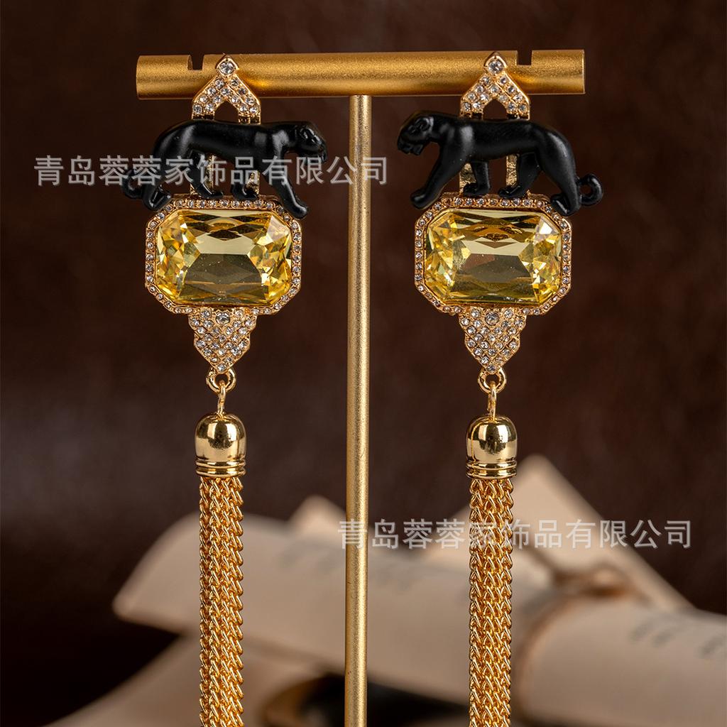 25 New High-end Tassel Earrings With Feel Light Luxury Exaggerated Gemstone Cheetah Long Vintage