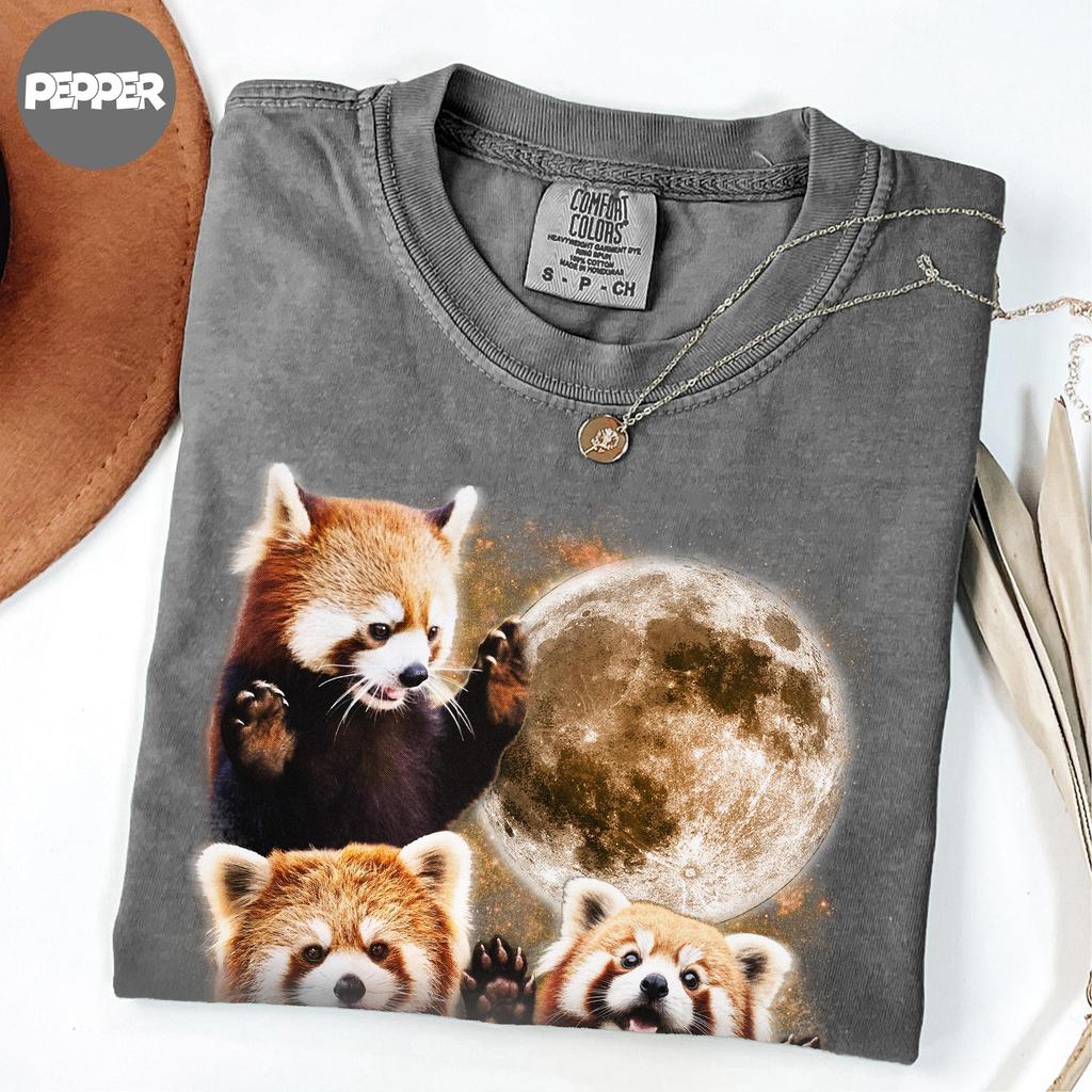 Red Panda Full Moon T-Shirt, Starry Night Animal Tee, Wildlife Lover Shirt