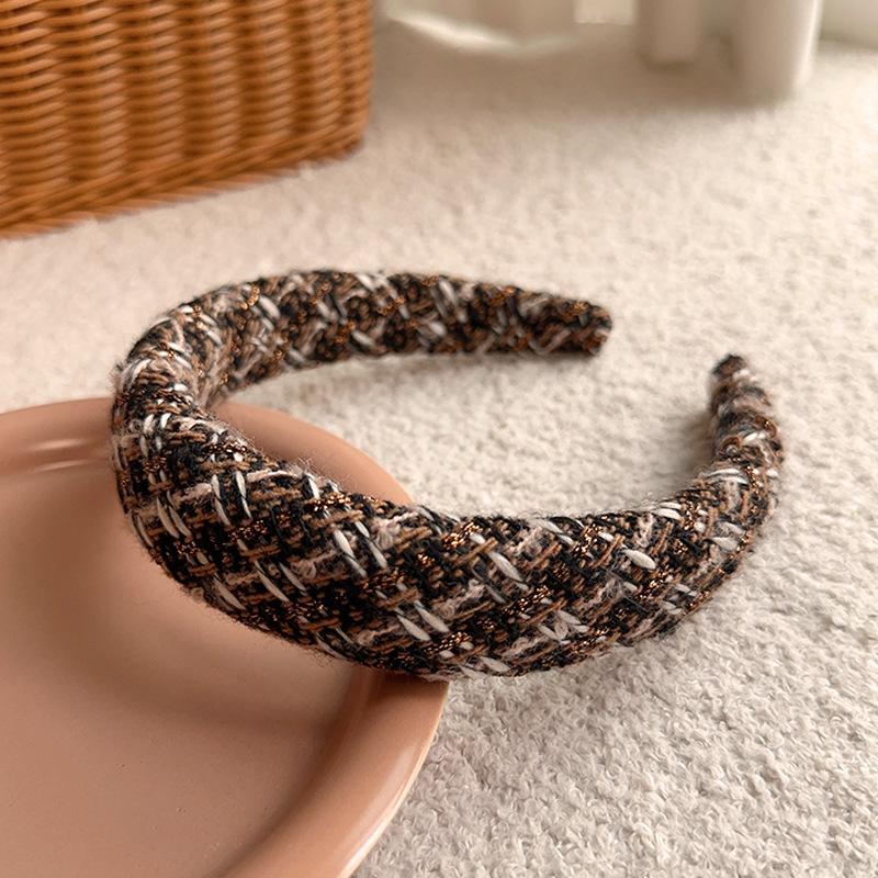 Korean version black white checkered retro sponge hair hoop fashionable hundred straps headband new hair accessories for women