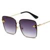 Luxury Brand Design Fashion Bee Sunglasses Women Vintage Gradient Shade Sun Glasses For Female New