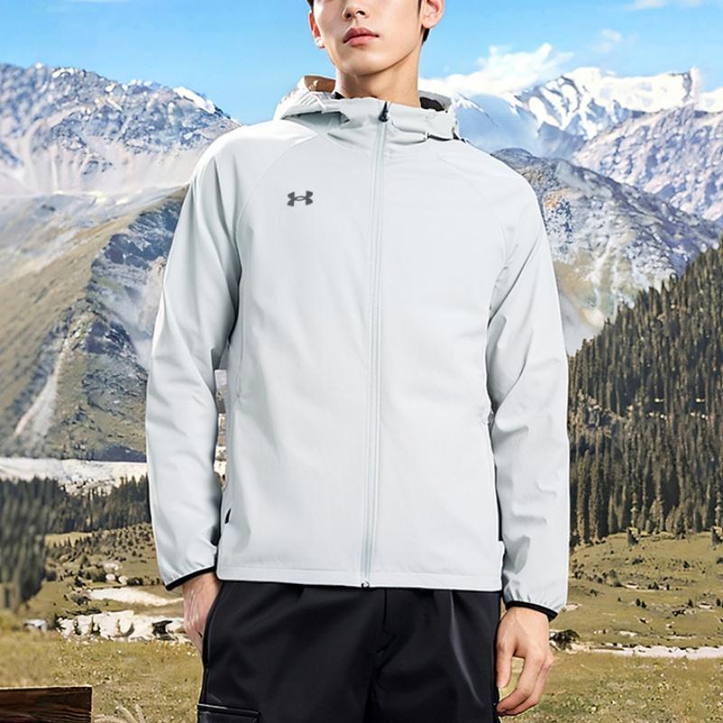 Under Armour Jackets & Coats Unisex Gray, Comes With Necklace 24600410-009