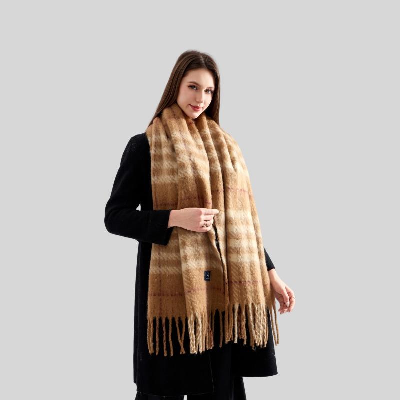 New Retro Plaid Mohair Scarf Women's Autumn and Winter Thickened Warm Temperament Versatile High-end Scarf
