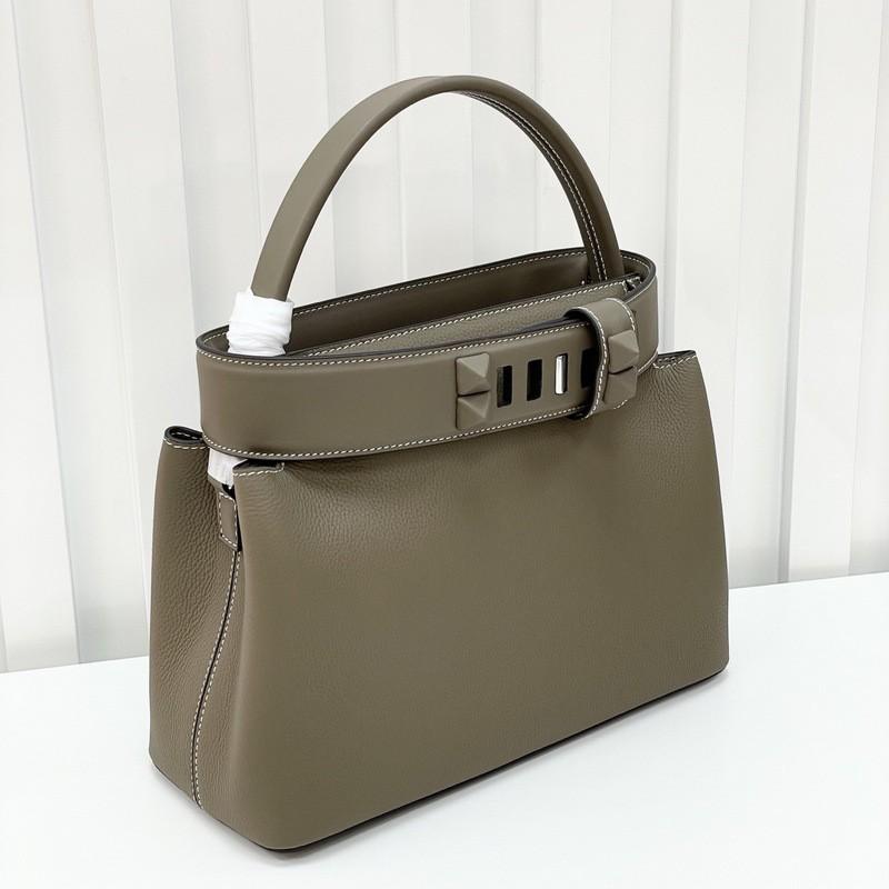 2026 Womens Top Grain Leather Bucket Bag With Swift Accents Detachable Strap Medium Size Daily Wear