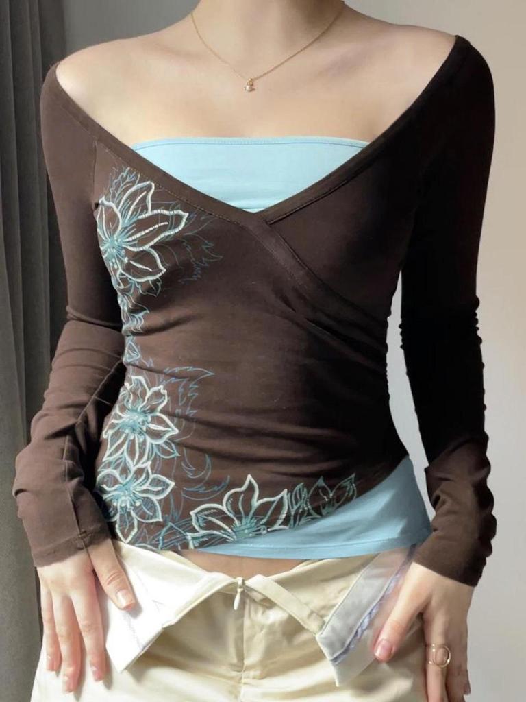 Осень 2025 Американский ретро Блок цветов Комплект из двух предметов Облегающая женская футболка