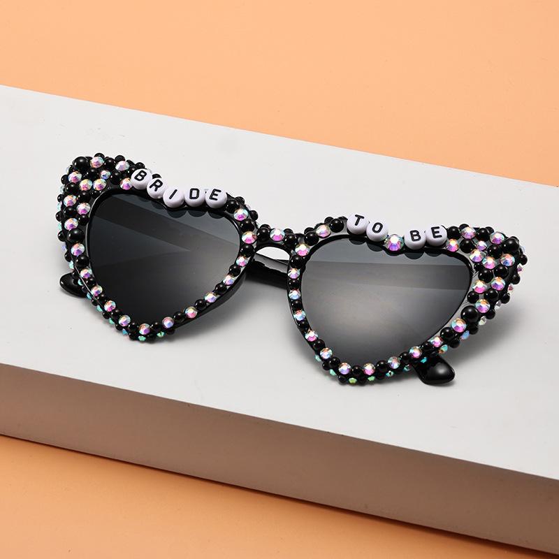 Bridal sunglasses BRIDE fashion rhinestone inlaid bride letters pearl peach heart bachelorette party sunglasses