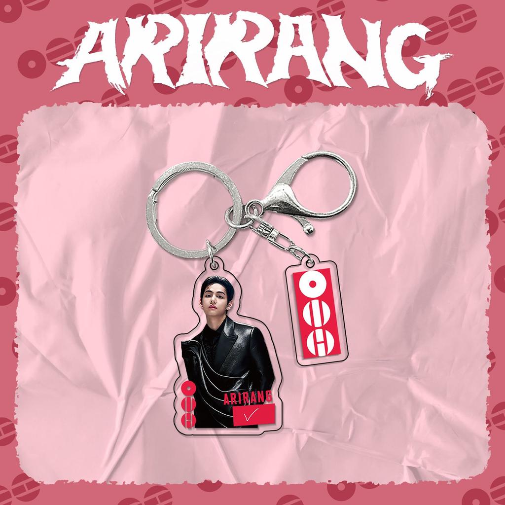 BTS Акриловый брелок Arirang World Tour, Шарм с изображением участника Bangtan Boys в костюме и группы с биркой-логотипом, Аксессуар для сумки фаната Kpop ARMY