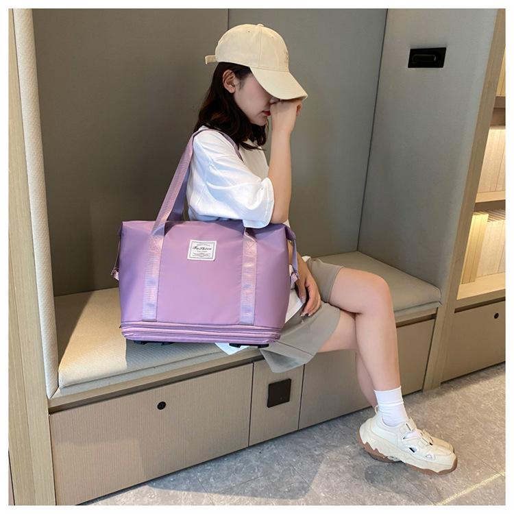 Очень большая расширяемая дорожная сумка-даффл на колесах: Разделение влажного/сухого, Легкий и Практичный для Дородового хранения и Деловых поездок.