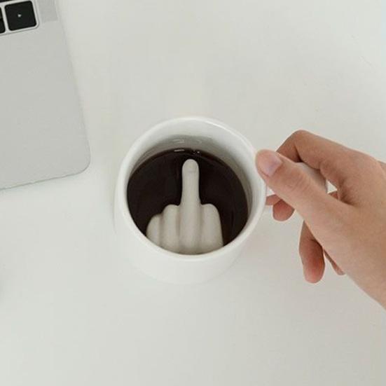 К черту Средний палец Кружка Новинка Керамическая Кружка для Кофе со Средним Пальцем 300 мл Смешная Кружка Подарок-Розыгрыш на День Рождения для Друзей Семьи