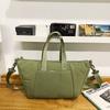 Casual and Lightweight Fitness Bag Simple and Fashionable Women's Single-shoulder Crossbody Tote Bag Travel Bag