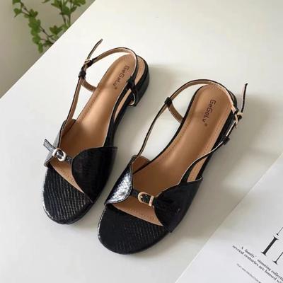 Винтажные сандалии Сандалии на плоской подошве