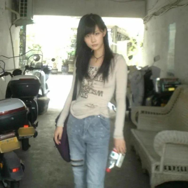 2KWEIRD Японская футболка Y2k с принтом букв, в стиле трэш 2000-х, с длинным рукавом, рубчатый топ, винтажная уличная одежда Харадзюку, американский ретро