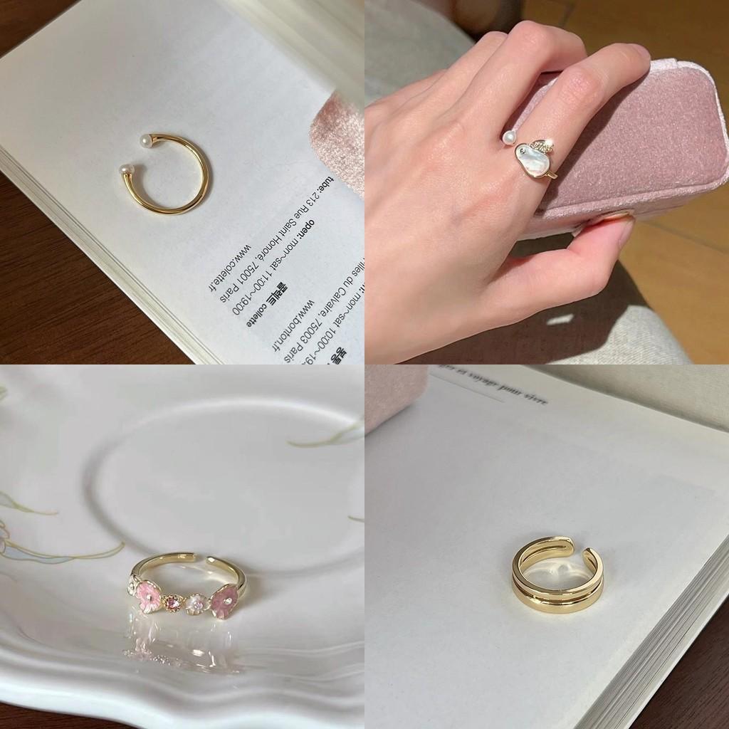 Trendy S925 Pure Silver Ring With Beautiful Pearl Floral Detailing For Women