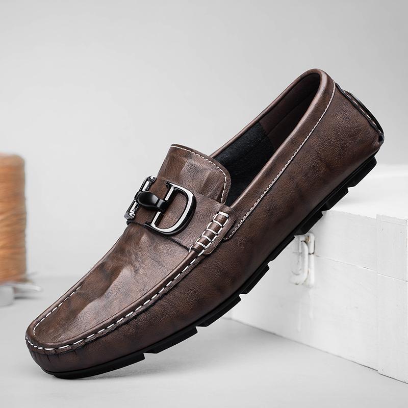 Fashion Man Walking Shoes Moccasins Genuine Leather Men Loafers Handmade Slip On Footwear Classic Business Shoes Breathable Male Flats